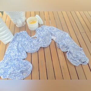 Sky to Moon backless cropped 👚 NWT